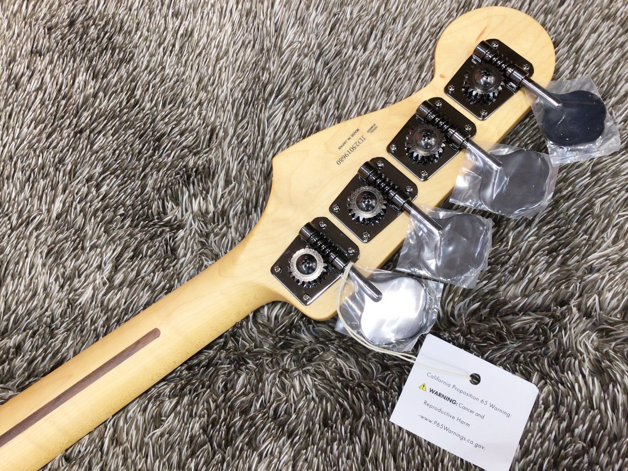 ギター　ベース　2本まとめ出品　日本製　メーカー不明 ギター ベース 2本まとめ出品 日本製 メーカー不明 ギター