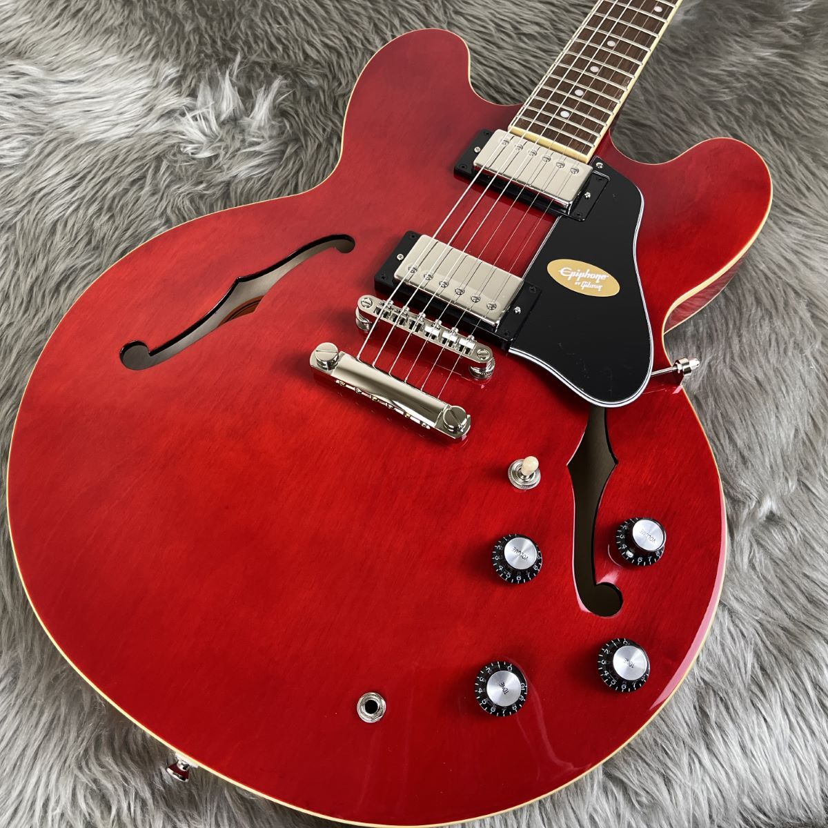 Epiphone ES-335 CH セミアコギター チェリーサンバースト エレキギター（新品/送料無料）【楽器検索デジマート】