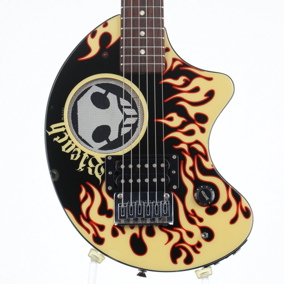 トレファクホビー楽器館】FERNANDES ZO-3X BLEACH 黒崎一護