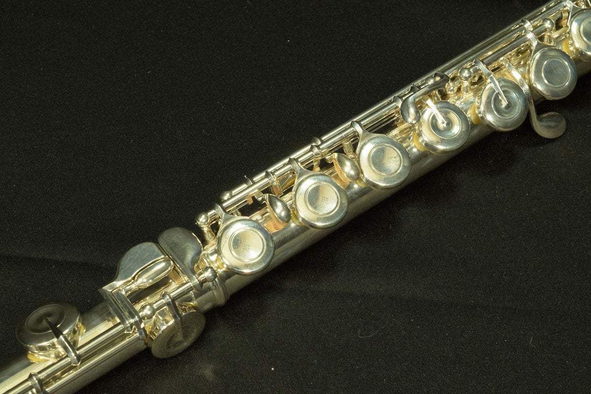 フルート EX-CCE 美品 頭部銀製 Eメカ装備 FLUTE｜SOUNDMART