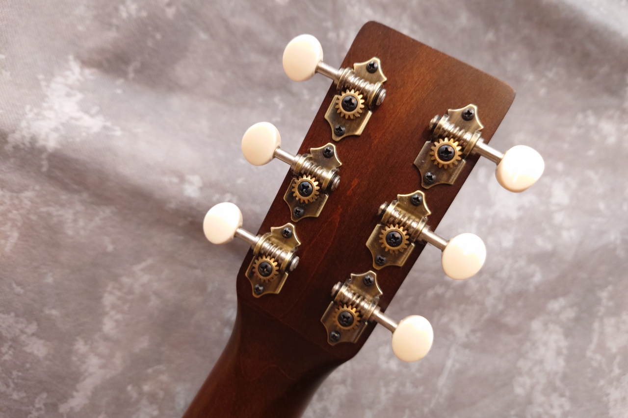 【美品】Art&Lutherie roadhouse bourbon burst AL-42395-1.jpg