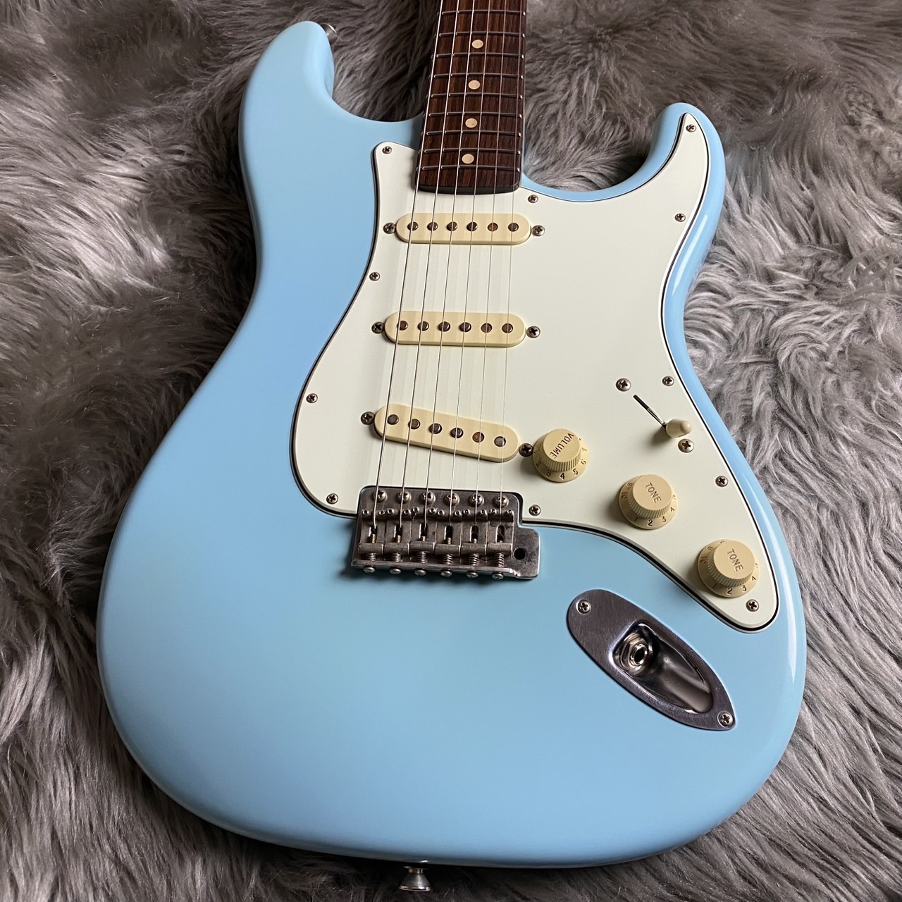 FREEDOM CUSTOM GUITAR RESEARCH O.S. Retro:ST:Sonic Blue【現物画像