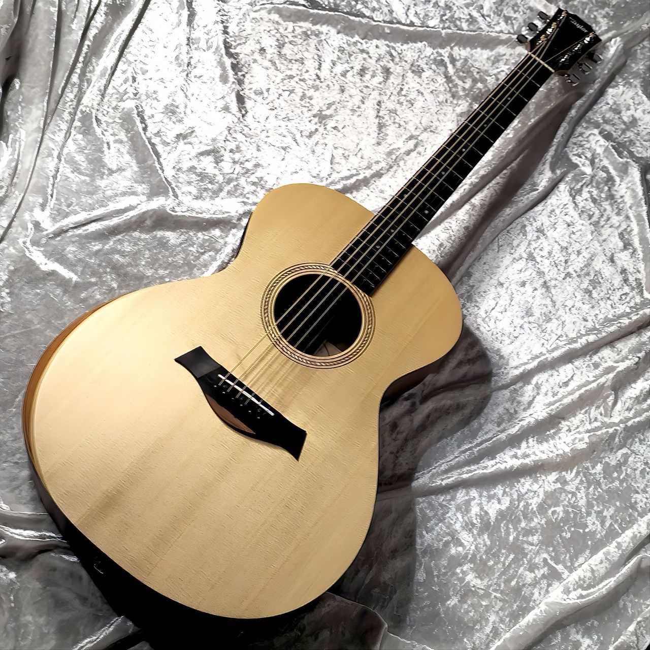 Taylor Academy 12e Natural グランドコンサート エレクトリック