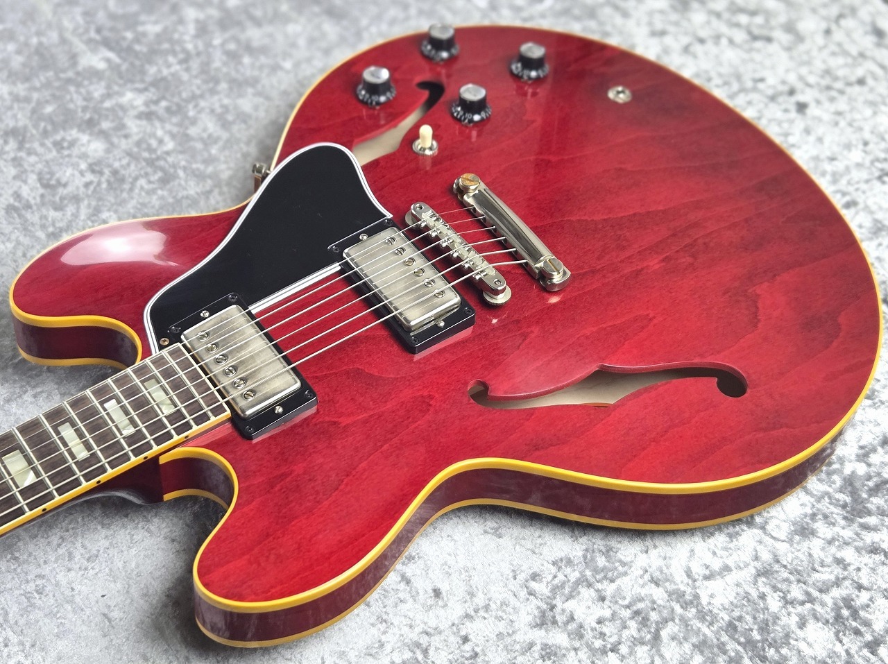 Gibson Custom Shop 1964 ES-335 Reissue VOS Sixties Cherry #160285