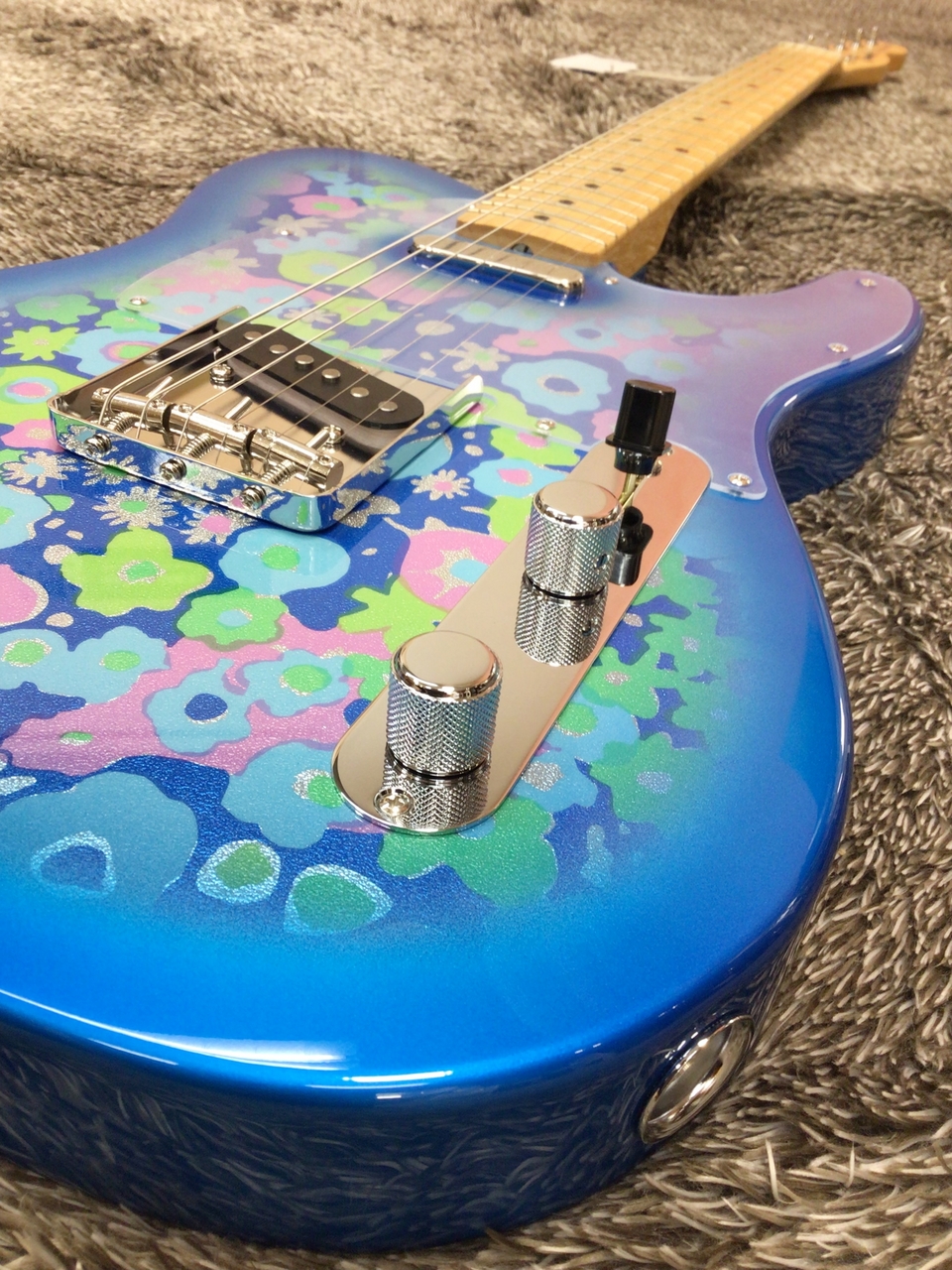 Fender Made in Japan Limited Telecaster Blue Flower【ブルー