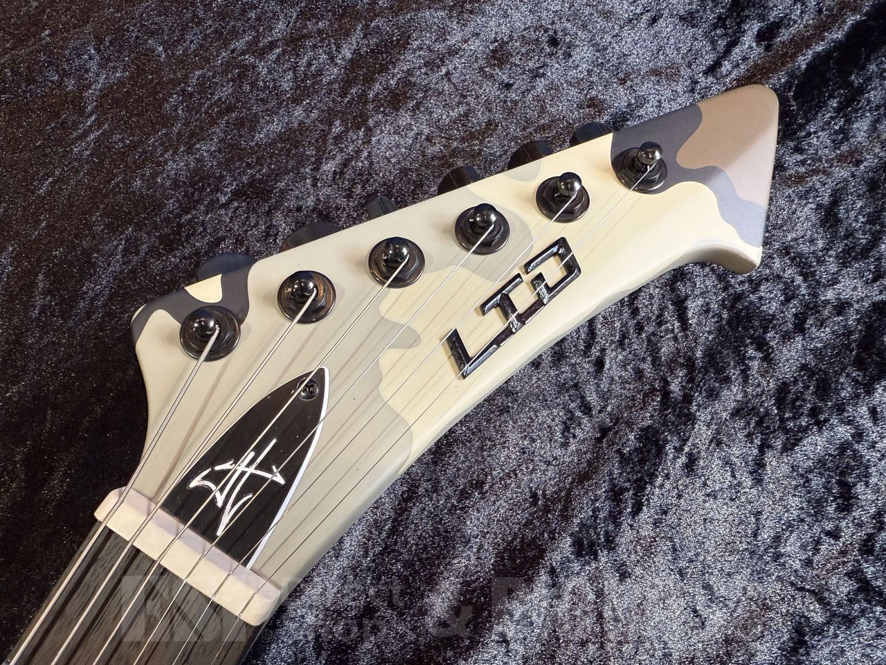 LTD SNAKEBYTE CAMO 【KUIU Camo Satin】（中古/送料無料