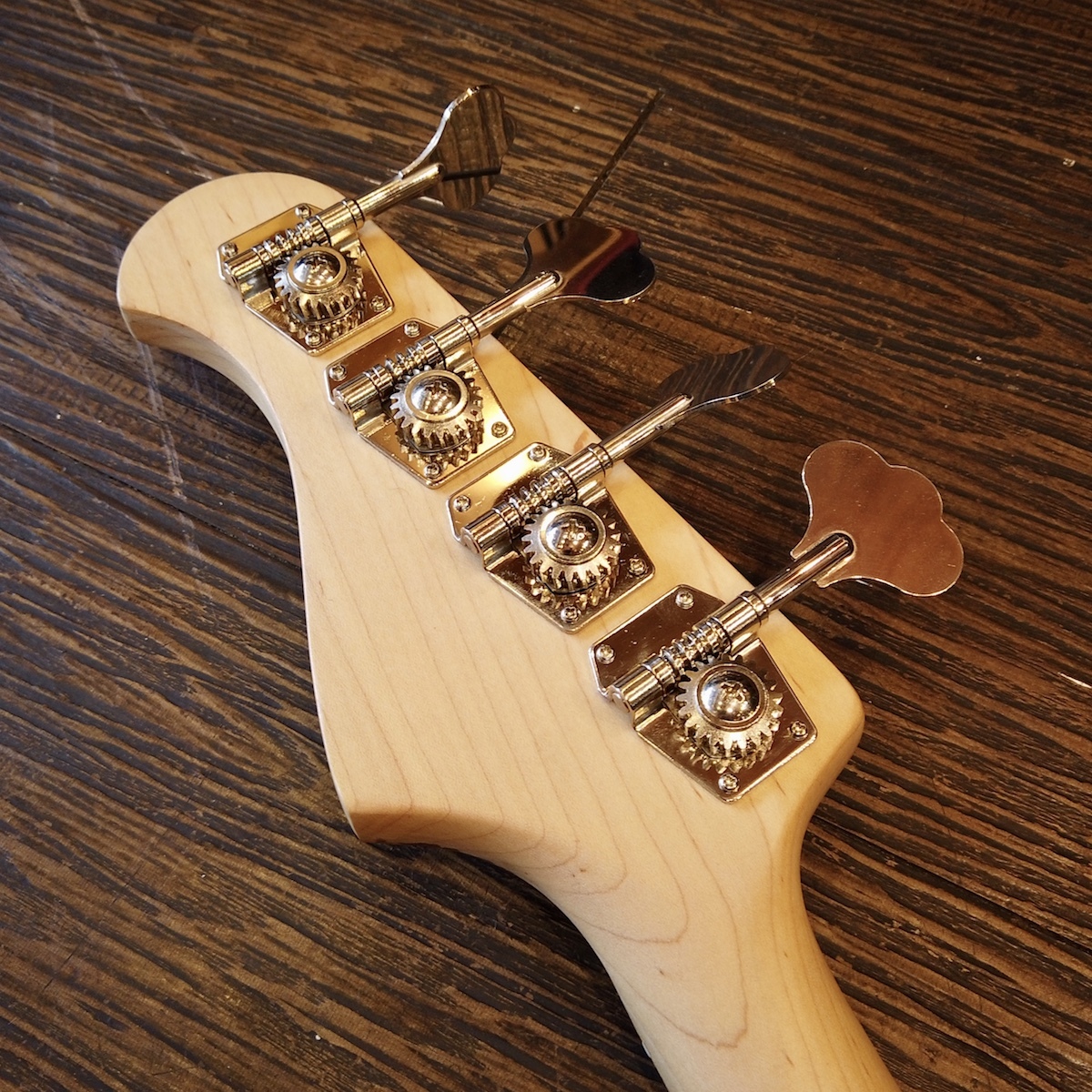 Bacchus universe series Electric bass（中古/送料無料）【楽器