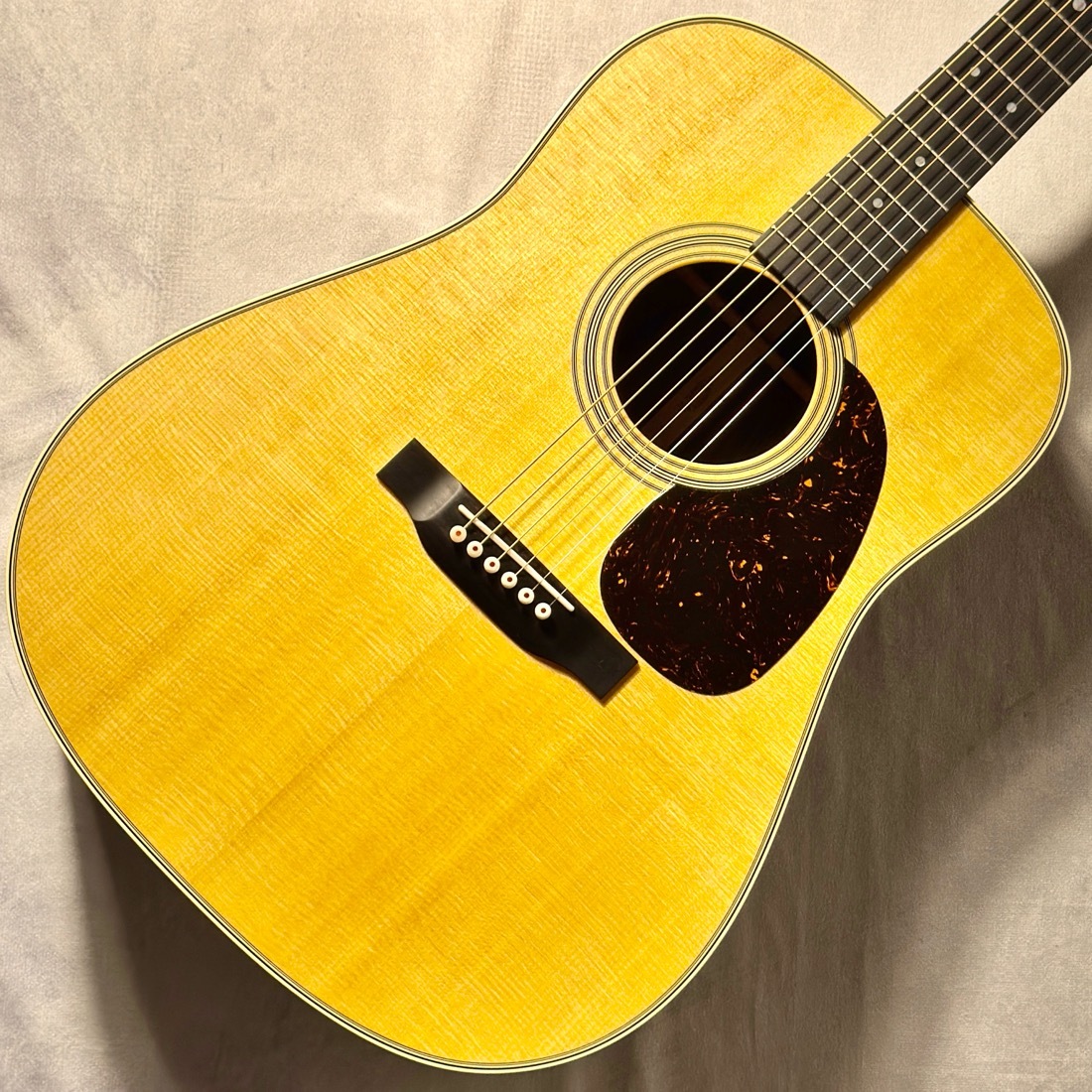 Martin 【試奏動画あり】D-28 Standard シリアルナンバー