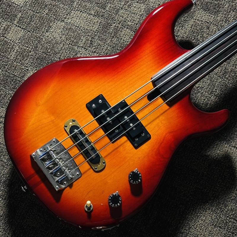 YAMAHA BB2000F 【≒4.69kg】（中古/送料無料）【楽器検索デジマート】