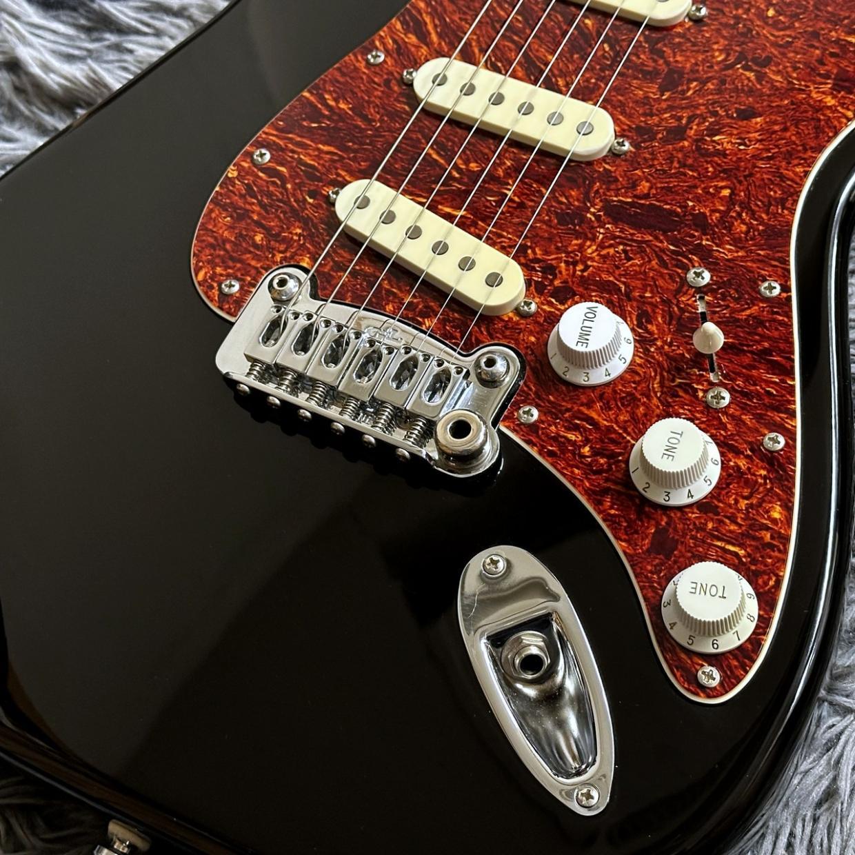 G&L Tribute Legacy Gloss Black / Maple 【中古】【2018年製】（中古