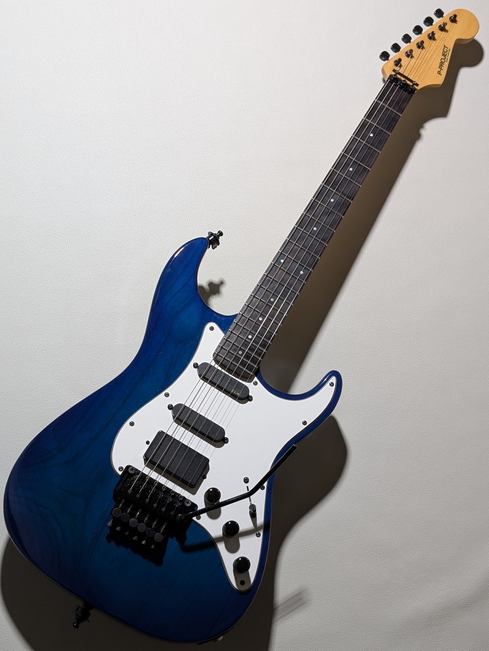 P-Project Custom ST Model【3.72㎏】【EMGピックアップ】（中古