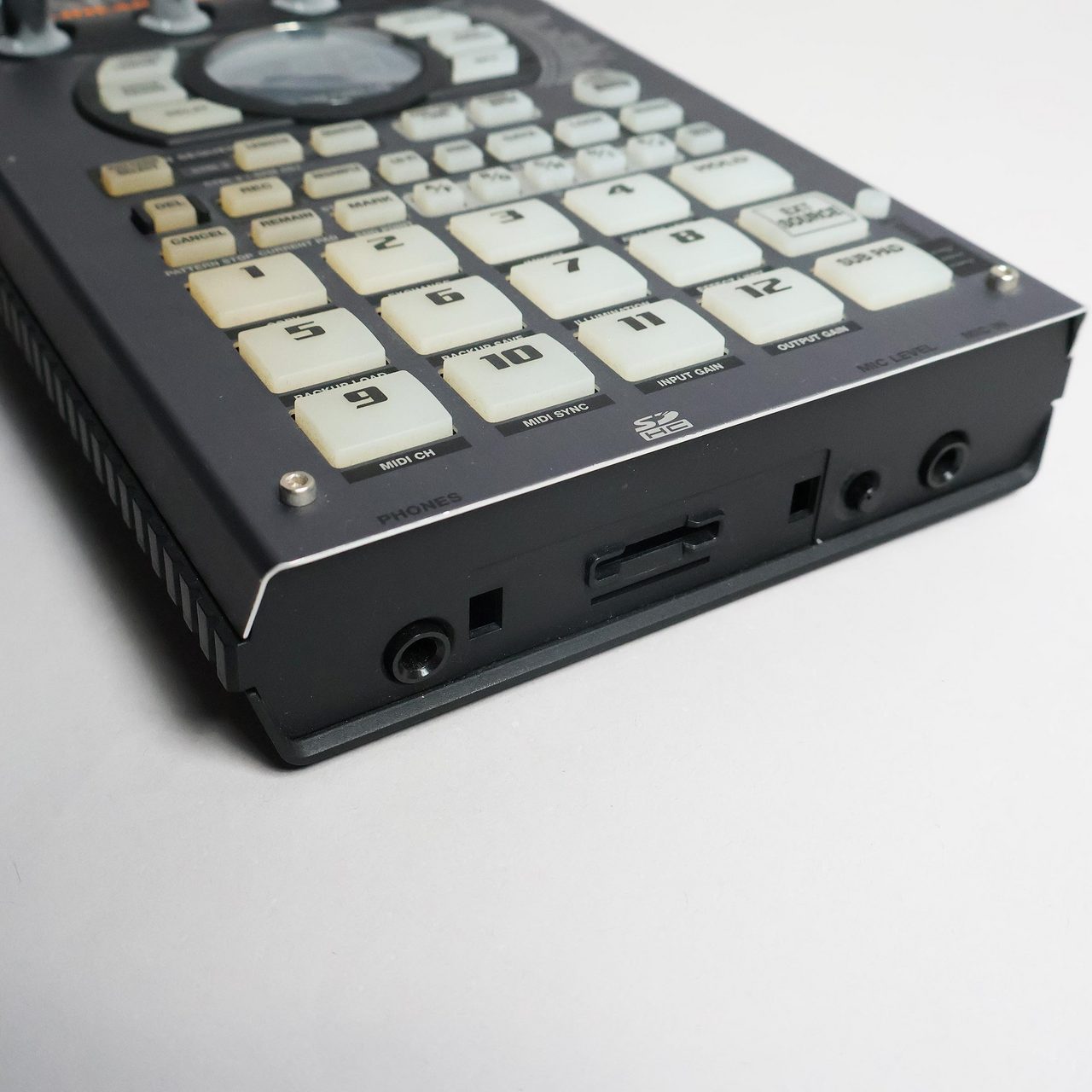 Roland SP-404SX サンプラー 【中古】(中古/送料無料)【楽器 Roland SP-404SX サンプラー 【中古】(中古/送料無料)【楽器