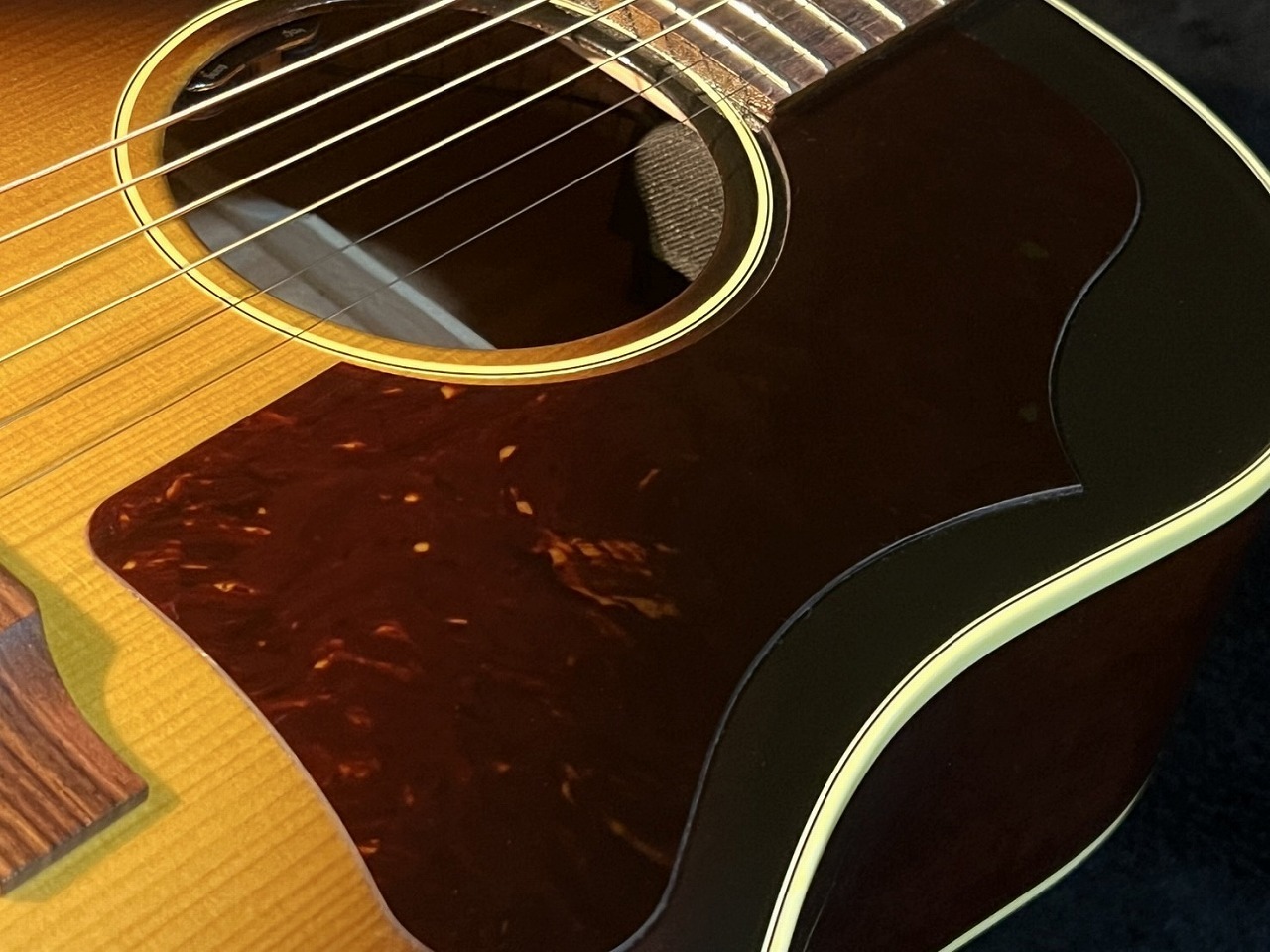 超美品 展示品 真っ赤なJ-45タイプ ホール&コンタクトPU Gibson 【NEW】 Dealer Select Custom Shop 1950s J-45 VS Red