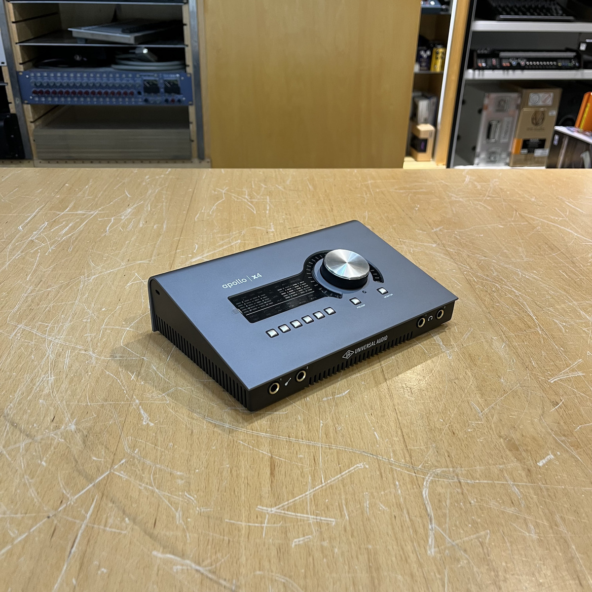 Universal Audio APOLLO X4（中古/送料無料）【楽器検索デジマート】