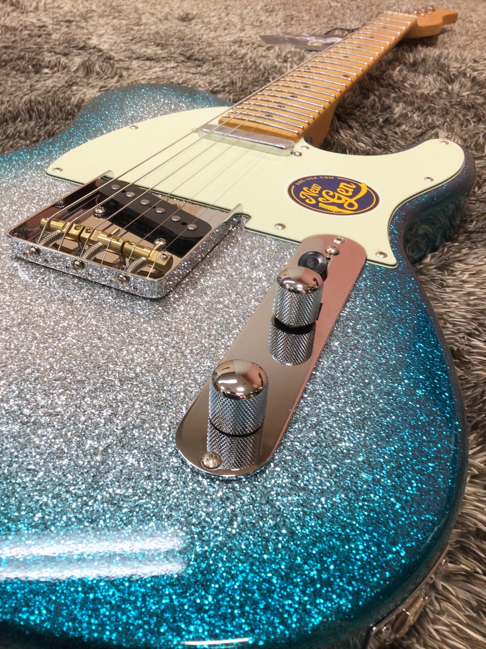 Sire Larry Carlton T7 サイアー ラリーカールトン 新品 アウトレット特価品】Sire サイアー L7V Gold Top Larry Carlton