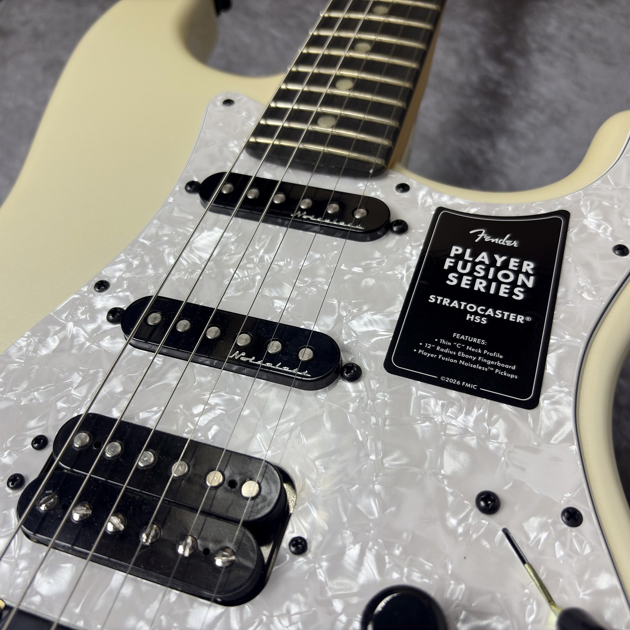 Fender Limited Edition Player Fusion Stratocaster HSS -Olympic