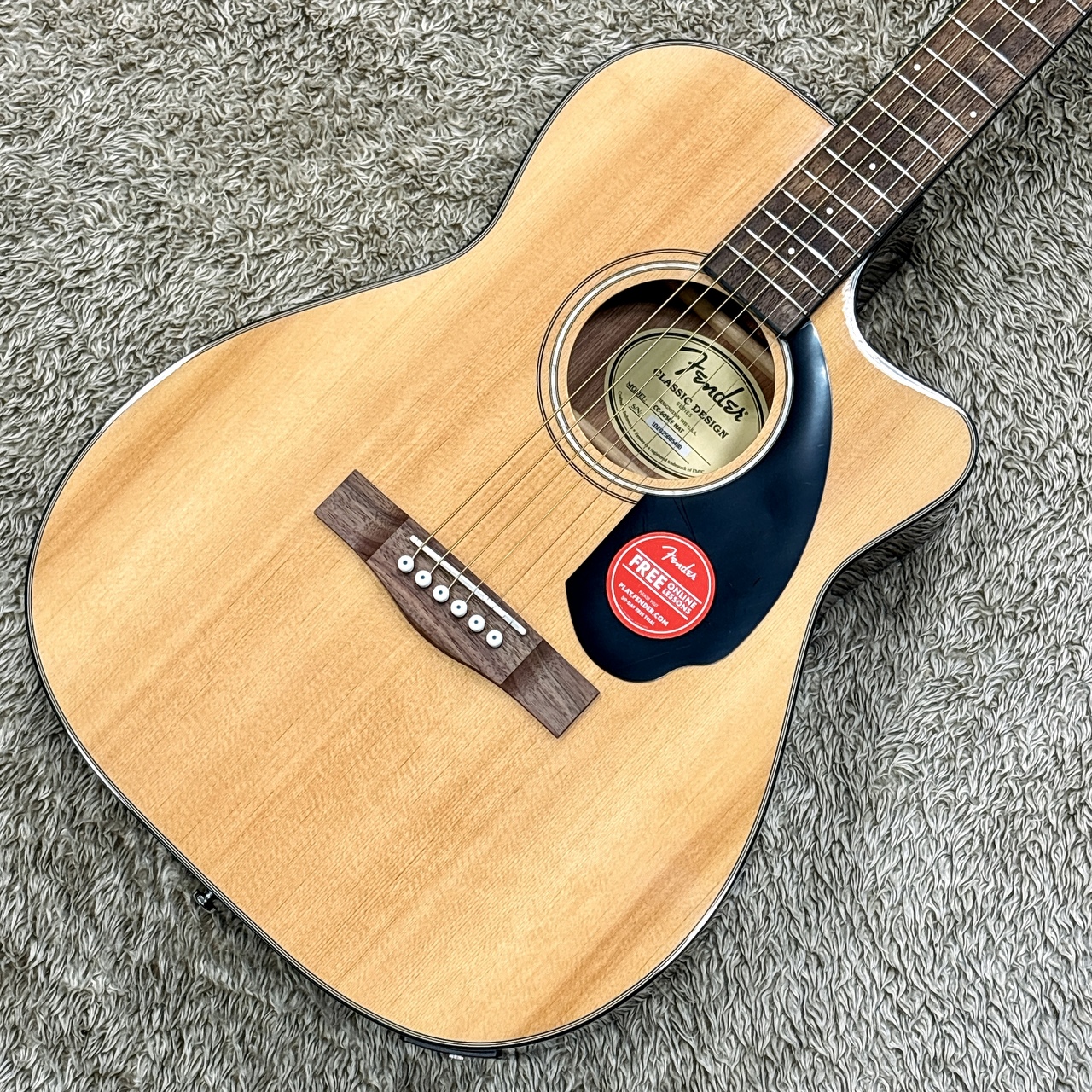 Fender Acoustics CC-60SCE Concert, Walnut Fingerboard, Natural