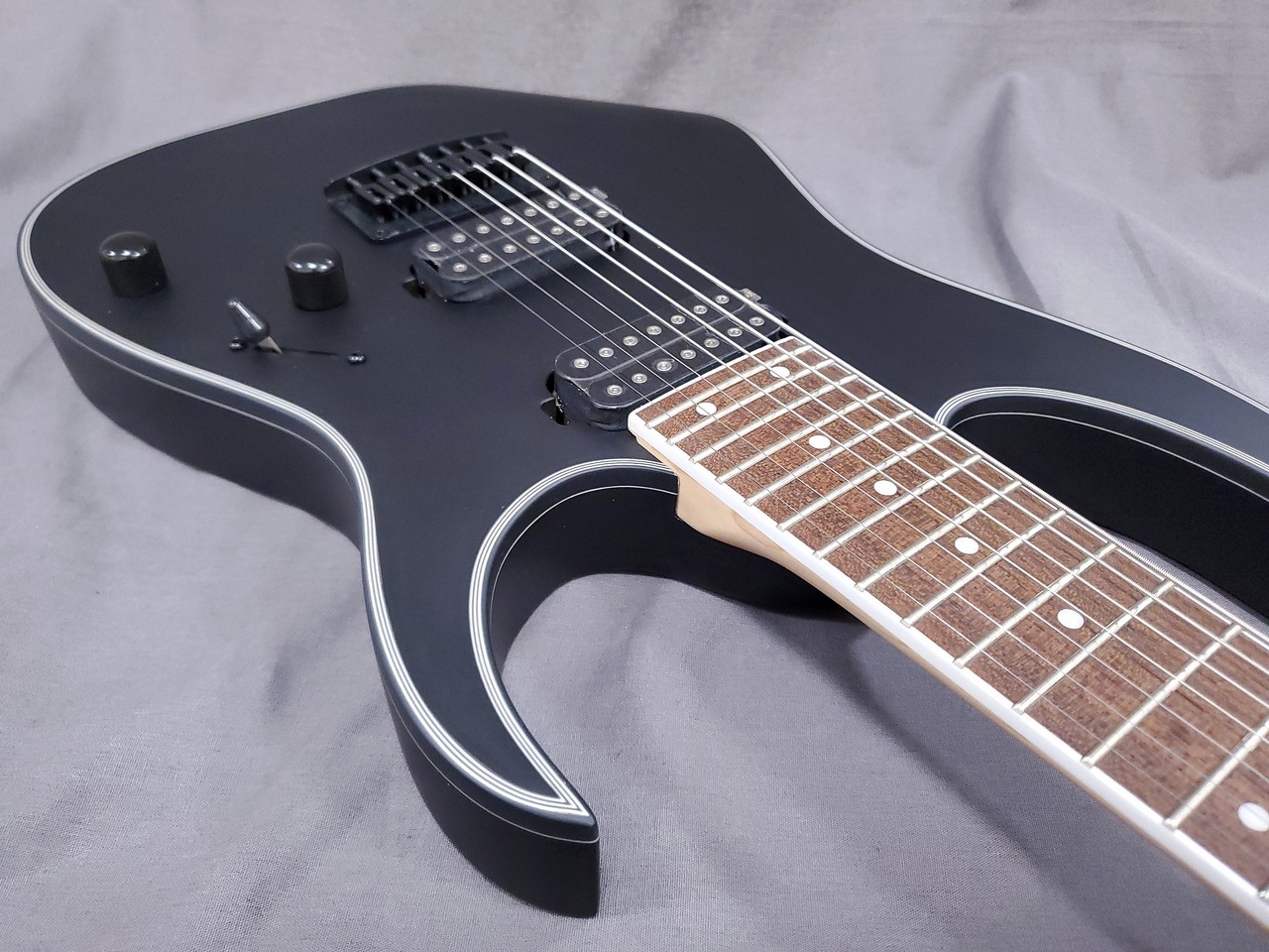 洋楽 BLACKNATE DEBIASE DEAN VENGEANCE SELECT EVERTUNE FLUENCE BLACK CHERRY BURST