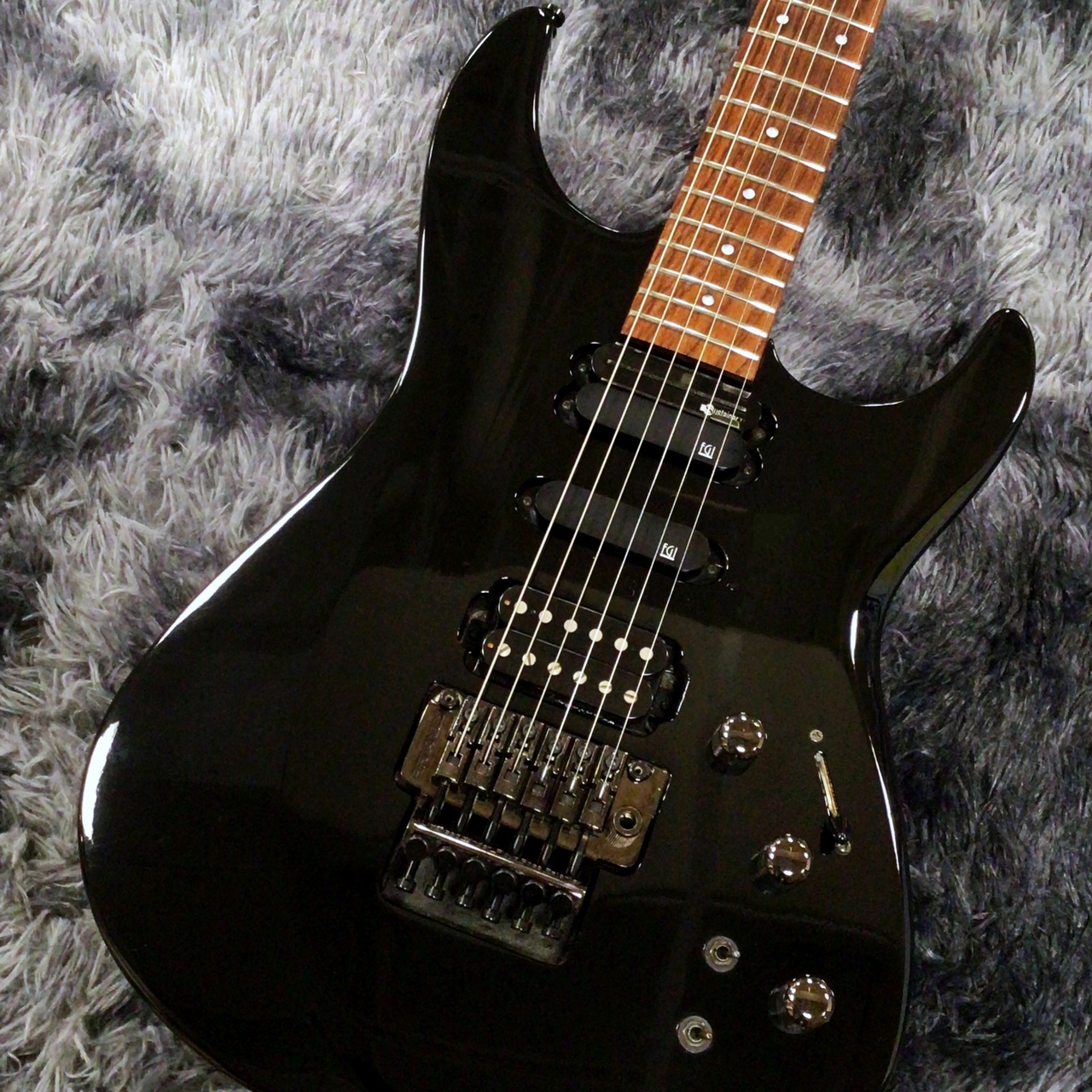 FERNANDES FR-85S BL 【中古品】【サスティナー搭載】（中古