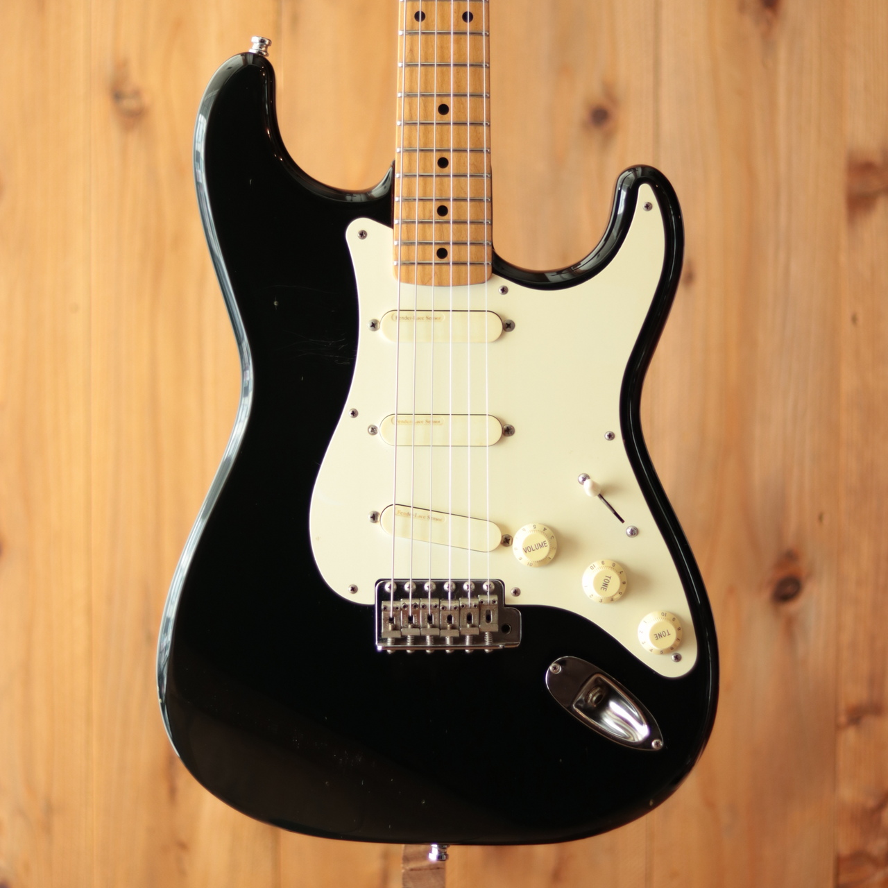希少レア Fender Japan ST57-SS スケール 中古 美品 Fender Japan ST57-95LS（中古/送料無料）【楽器検索デジマート】