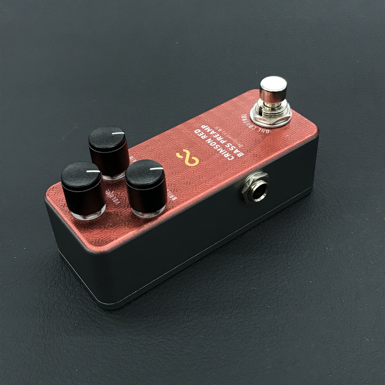 ONE CONTROL Crimson Red Bass Preamp（中古）【楽器検索デジマート】