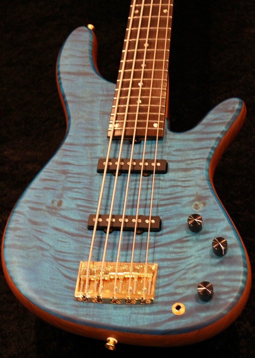 ベース Red House Guitars Esperanza 5/24 FM/MAHO ベース Red House Guitars Esperanza 5/24 FM/MAHO Red House Guitars