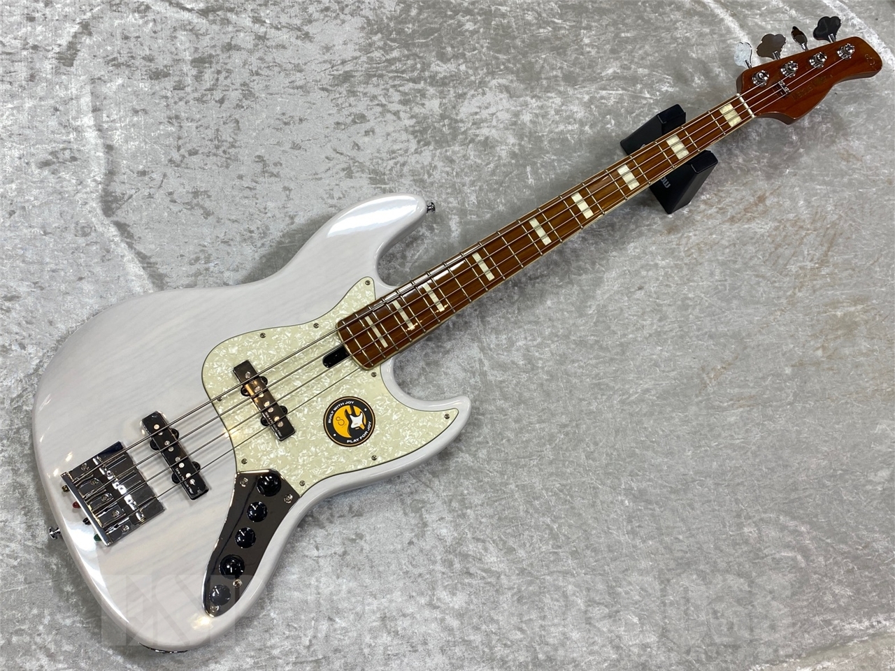 【中古】Sire V8 4st Sire Marcus Miller V8 4st TS (Tobacco Sunburst)【マーカス