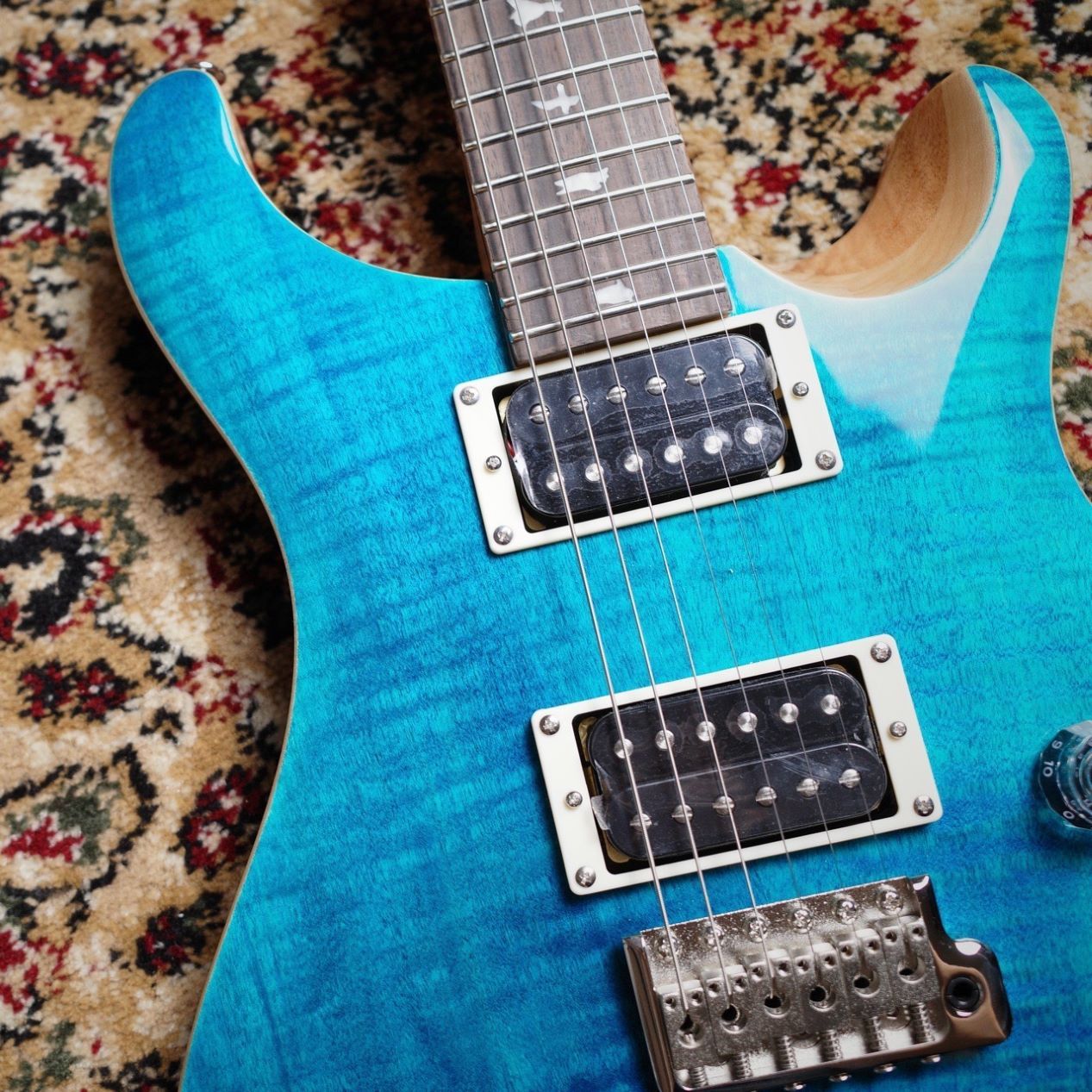 Paul Reed Smith(PRS) SE CUSTOM 24 エレキギター／ Blue Matteo