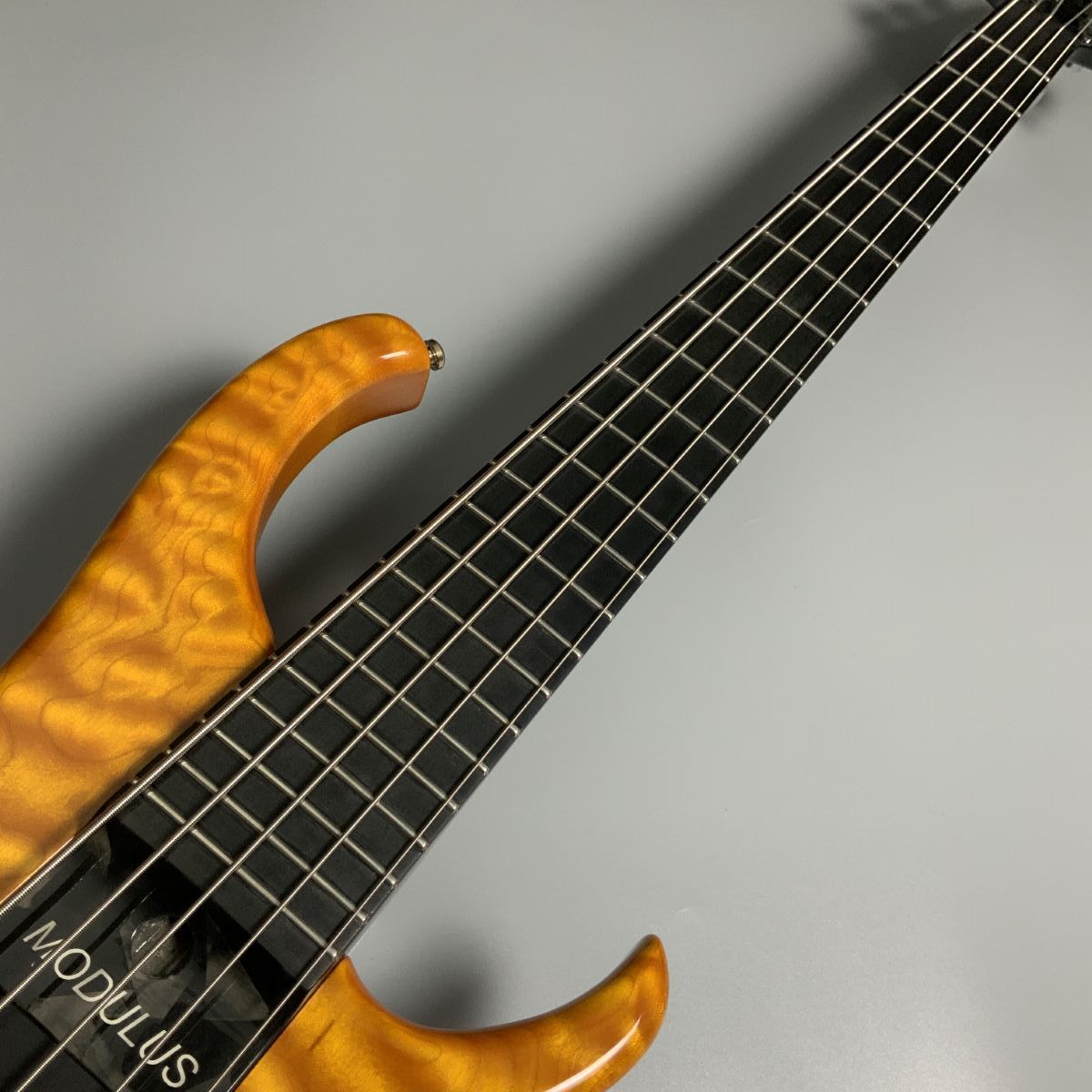 Modulus（モジュラス）/Modulus Q5 【USED】エレクトリック・ベース【浅草橋ギター＆リペア店】楽器