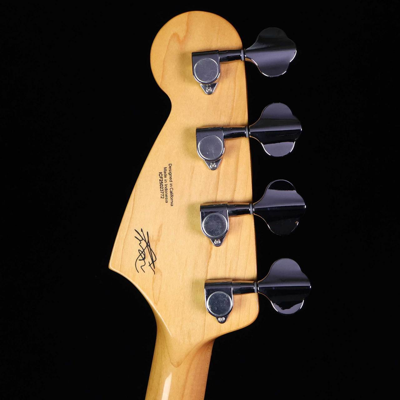 Fender Chilli Beans Maika Mustang Bass チリビーンズ ムスタング