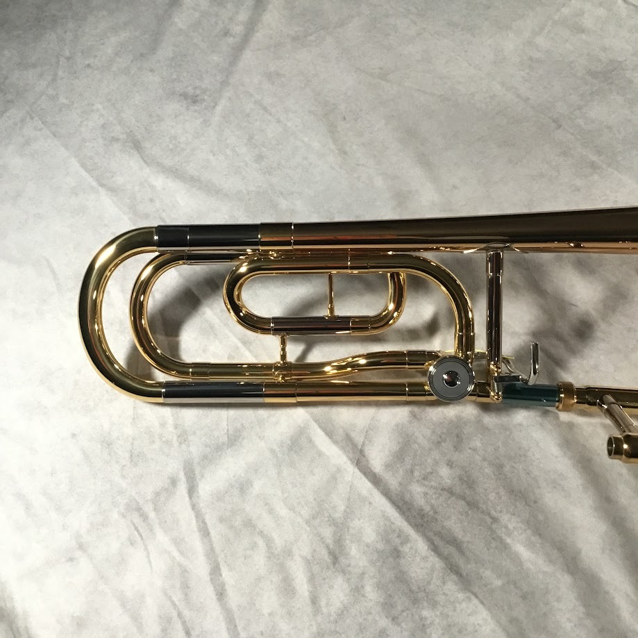 YAMAHA テナーバストロンボーンYSL456G マウスピース付（YAMAHA