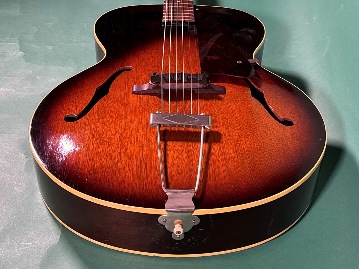 Gibson L-48 アーチトップ Gibson L-48 Arch Top Acoustic Guitar (1947-8) | RetroFret