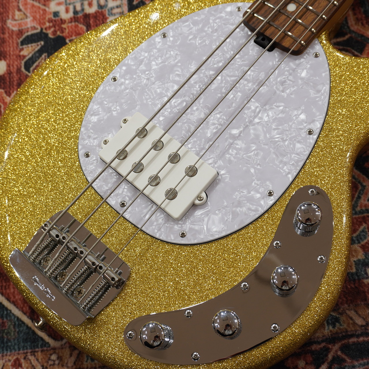 MUSIC MAN StingRay 4 Special Genius Gold / Rosewood 【アウトレット