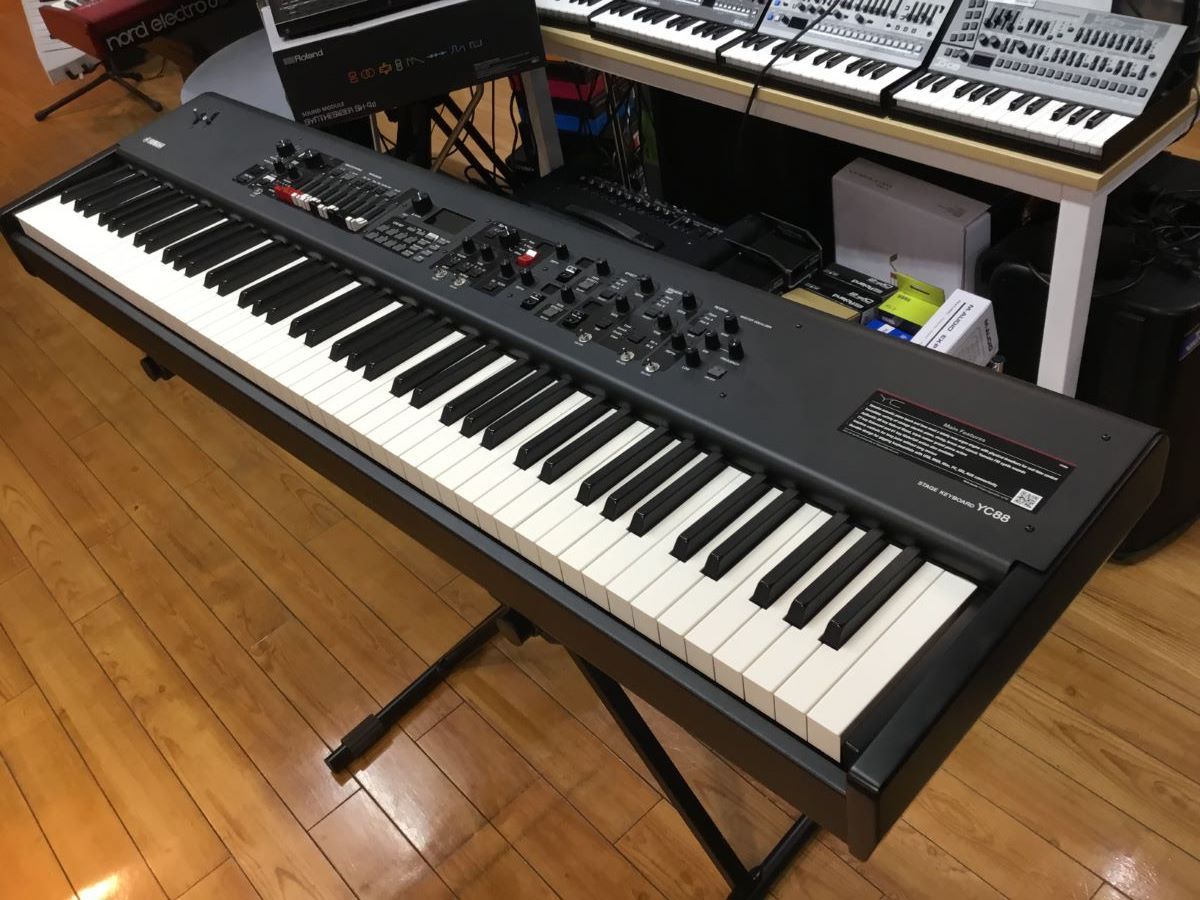 YAMAHA YC-88 ステージキーボード 88鍵盤【展示品特価！】YC88（新品 