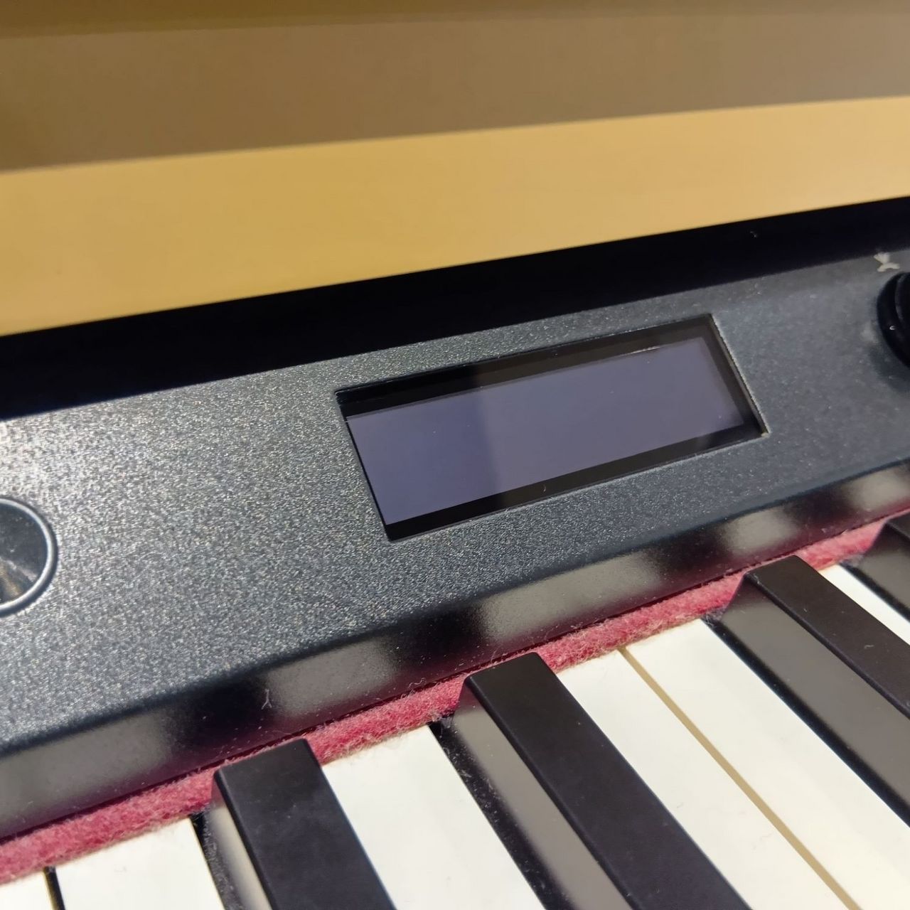Roland HP702 LAS ライトオーク調 HP-702 【展示品特価】（新品特価