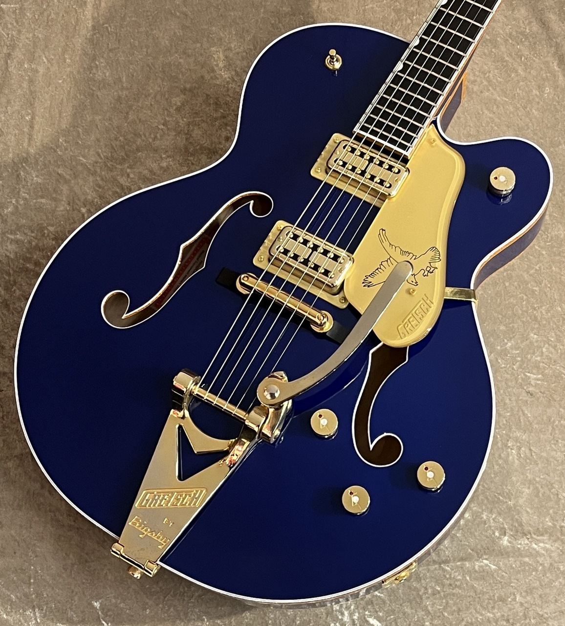 Gretsch 【USED】 G6136-AZM LTD17 Falcon Azure Metallic 2023年製