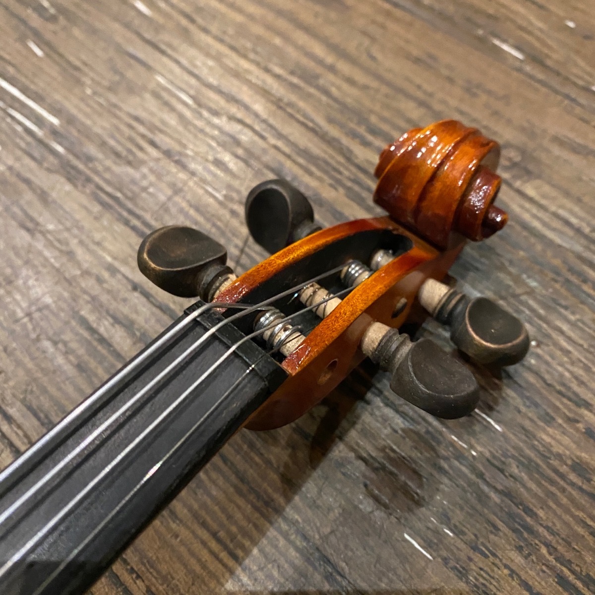Suzuki No.130 1/8 1974年 Violin（中古/送料無料）【楽器検索