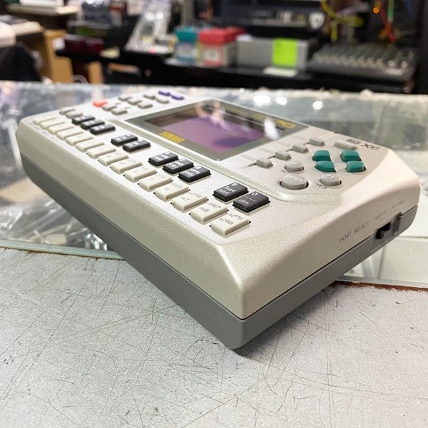YAMAHA QY70（中古）【楽器検索デジマート】