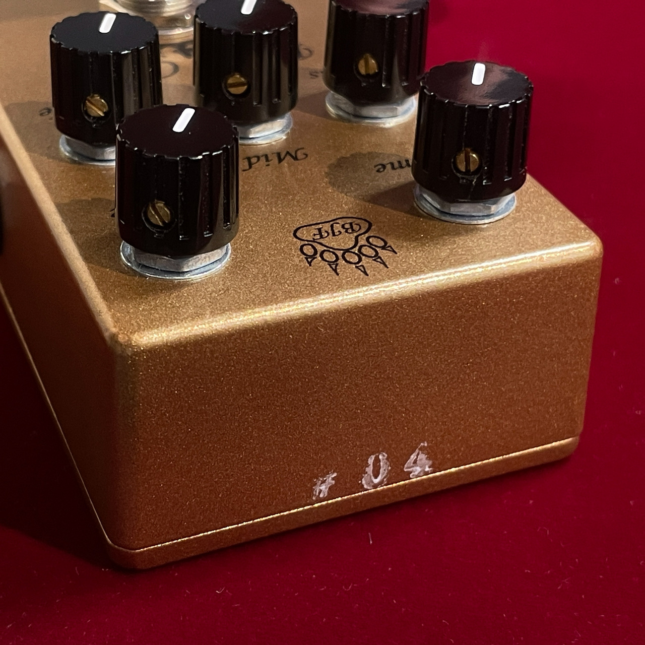 BearFoot BJF Design y Beeatch OD 中古 BearFoot Fx」！BJF本人が再参加し、ブランド復活！ - きになる