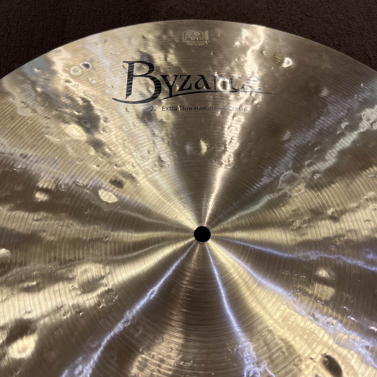 Meinl 《現品限り超特価》Byzance TRADITIONAL 22