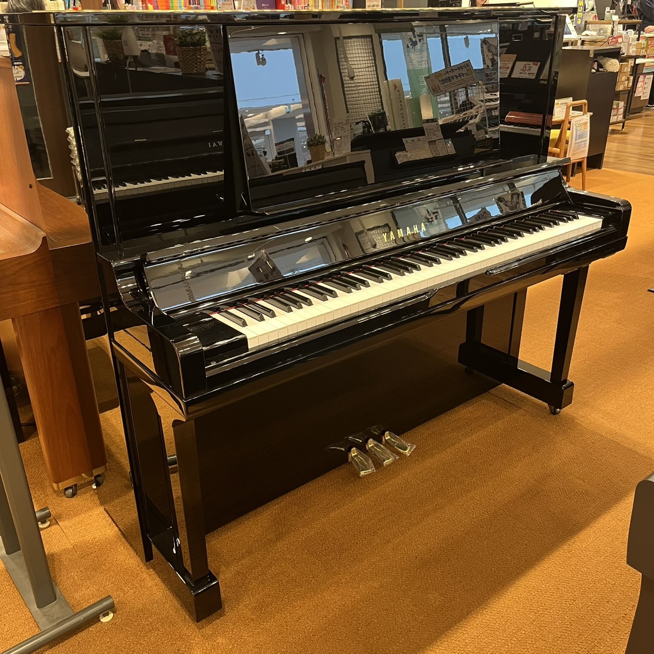YAMAHA ヤマハ UX30BL アップライトピアノ （中古/送料無料）【楽器 
