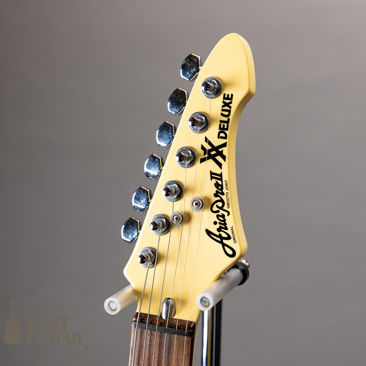 Aria Pro II Fullerton 送料込み　ケース付き Aria Pro II XX DELUXE WTB（ビンテージ）【楽器検索デジマート】