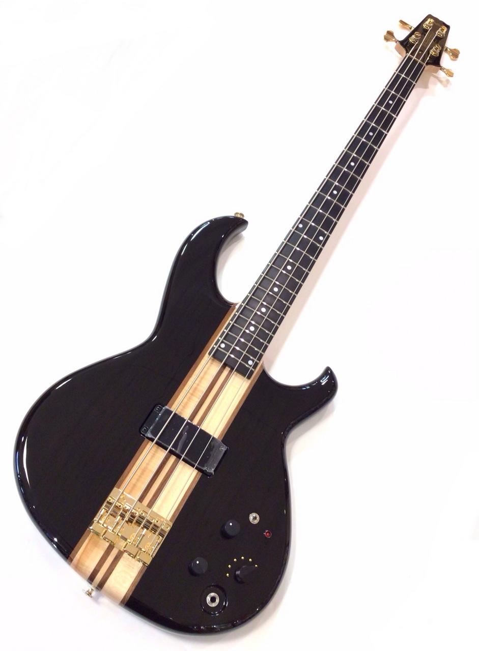 美品 希少 Aria pro Ⅱ ベースギター ソフトケース ベーススタンド付き 美品 希少 Aria pro Ⅱ ベースギター ソフトケース ベース