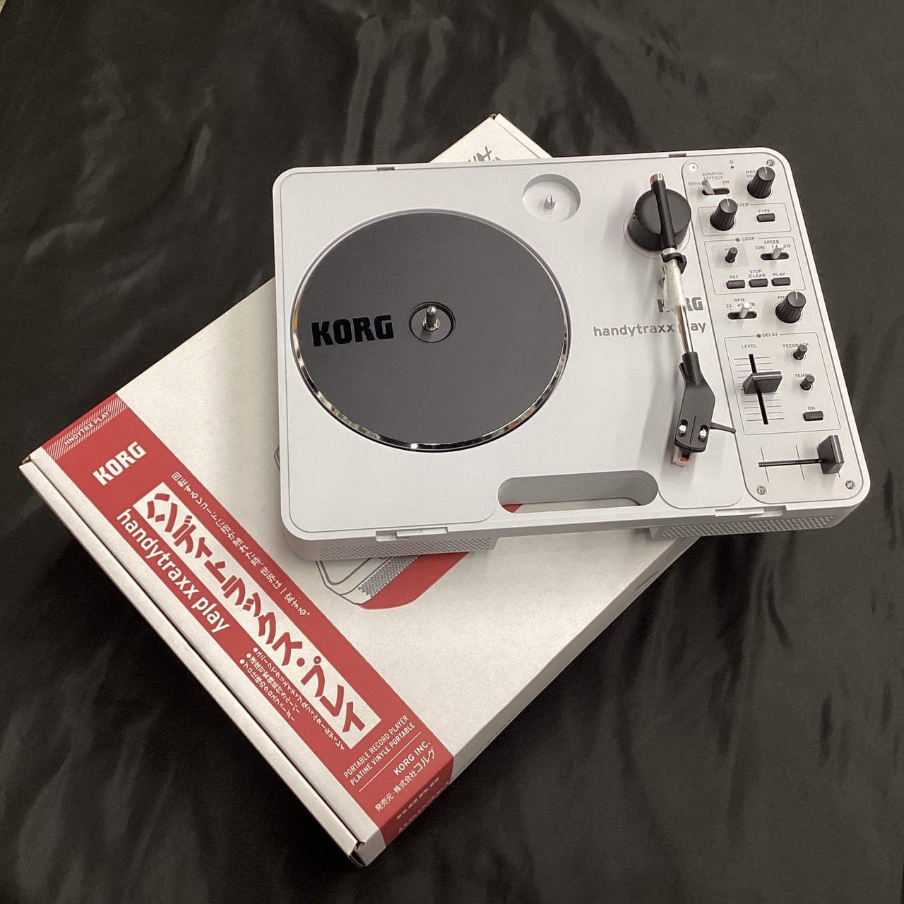 Platine Vinyle Portable Korg Handytraxx Play - Haut-parleur Intégré, Effets Numériques, Looper