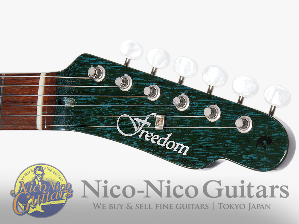 FREEDOM CUSTOM GUITAR RESEARCH 2010 Green Pepper (Trans Green