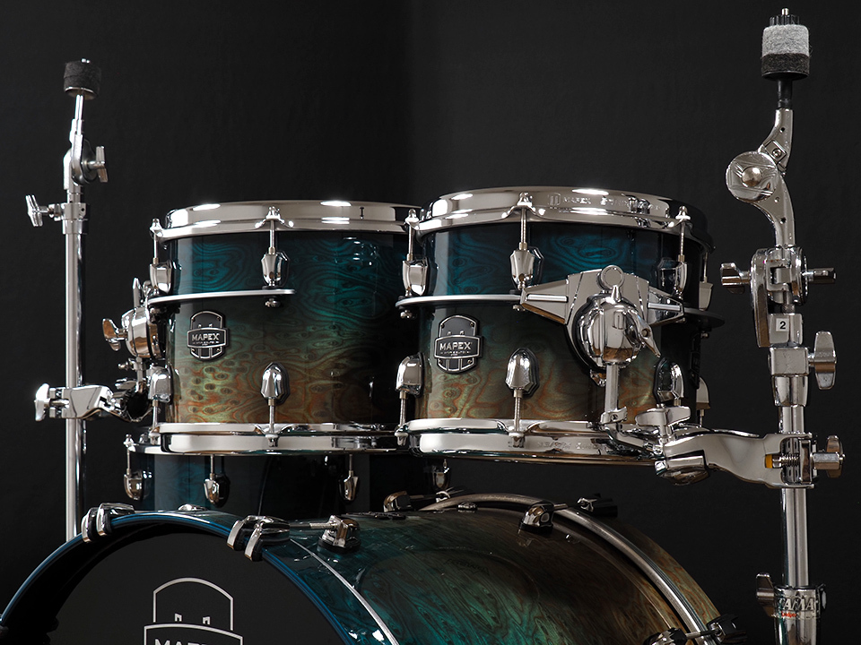 Mapex SATURN EVOLUTION DRUM SET EXOTIC AGEAN FADE BD22'、TT10