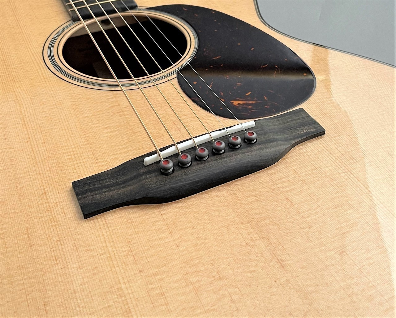 Martin 【48回無金利】000-18 Modern Deluxe #2657553【豪快な鳴りの良杢おすすめ個体!】（新品/送料無料 ）【楽器検索デジマート】