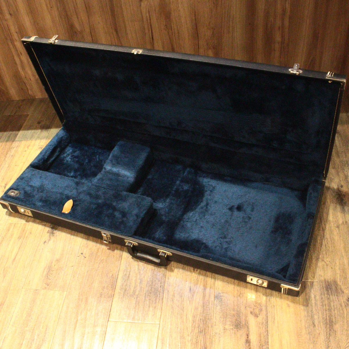 即日発送可能‼️リッケンバッカー ブラック ハードケース付き サンワダイレクト本店 サンワサプライ【オフィス・PC周辺通販】