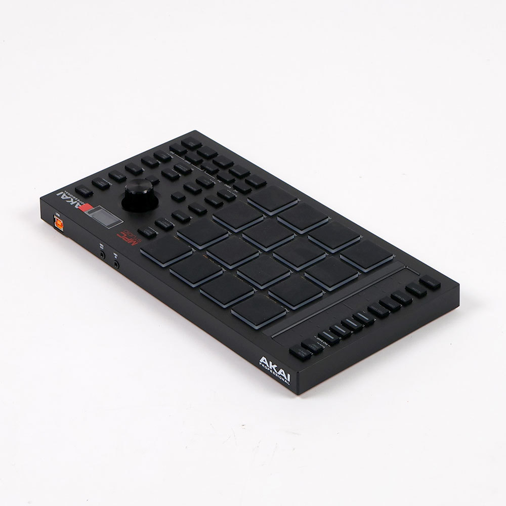 AKAI MPC STUDIO 【中古】 AKAI 【中古】 アカイ AKAI Professional MPC Studio MPCソフトウェア