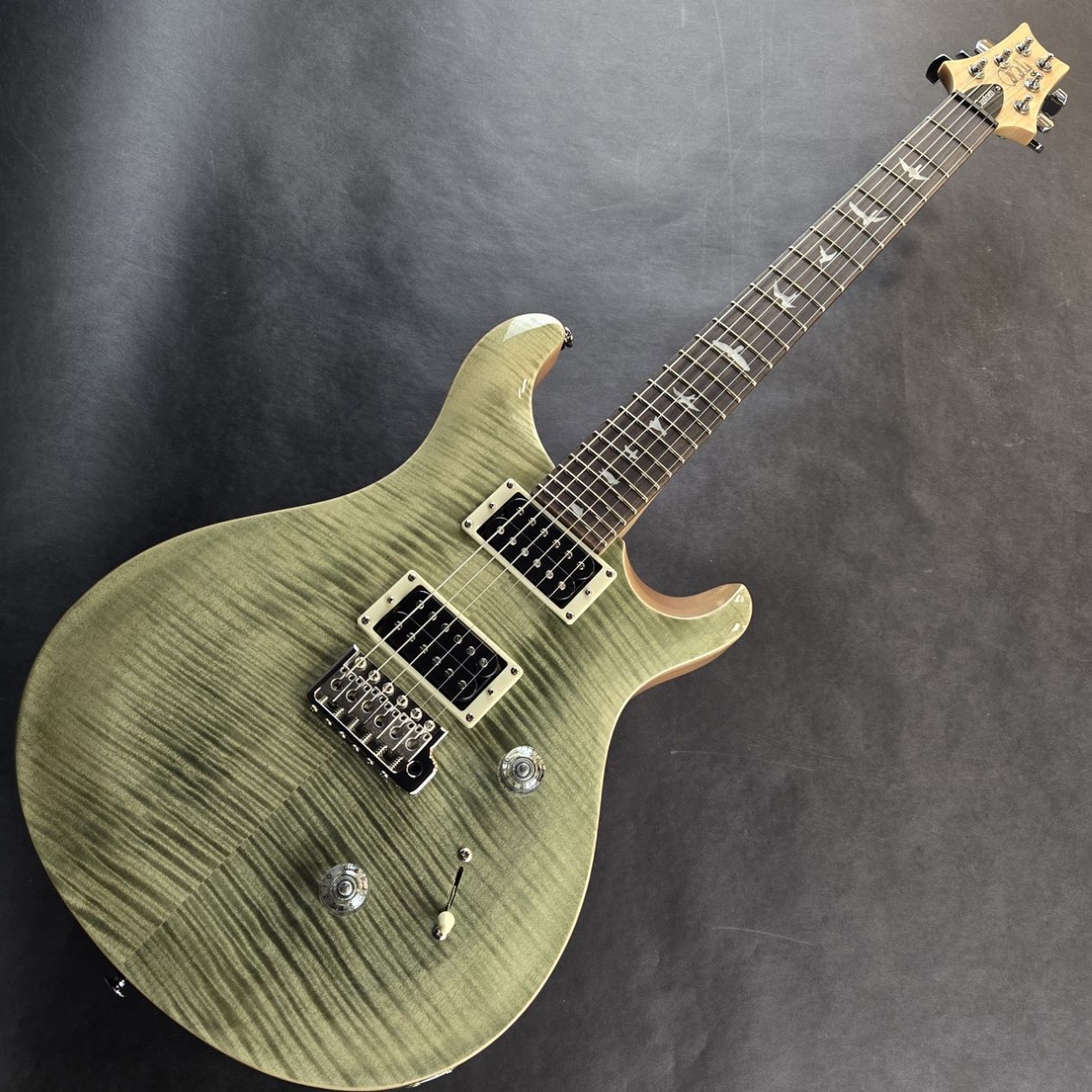 【たいちゃんママ】PRS SE Custom24Trampas Green PRS SE Custom 24 - Trampas Green | Sweetwater